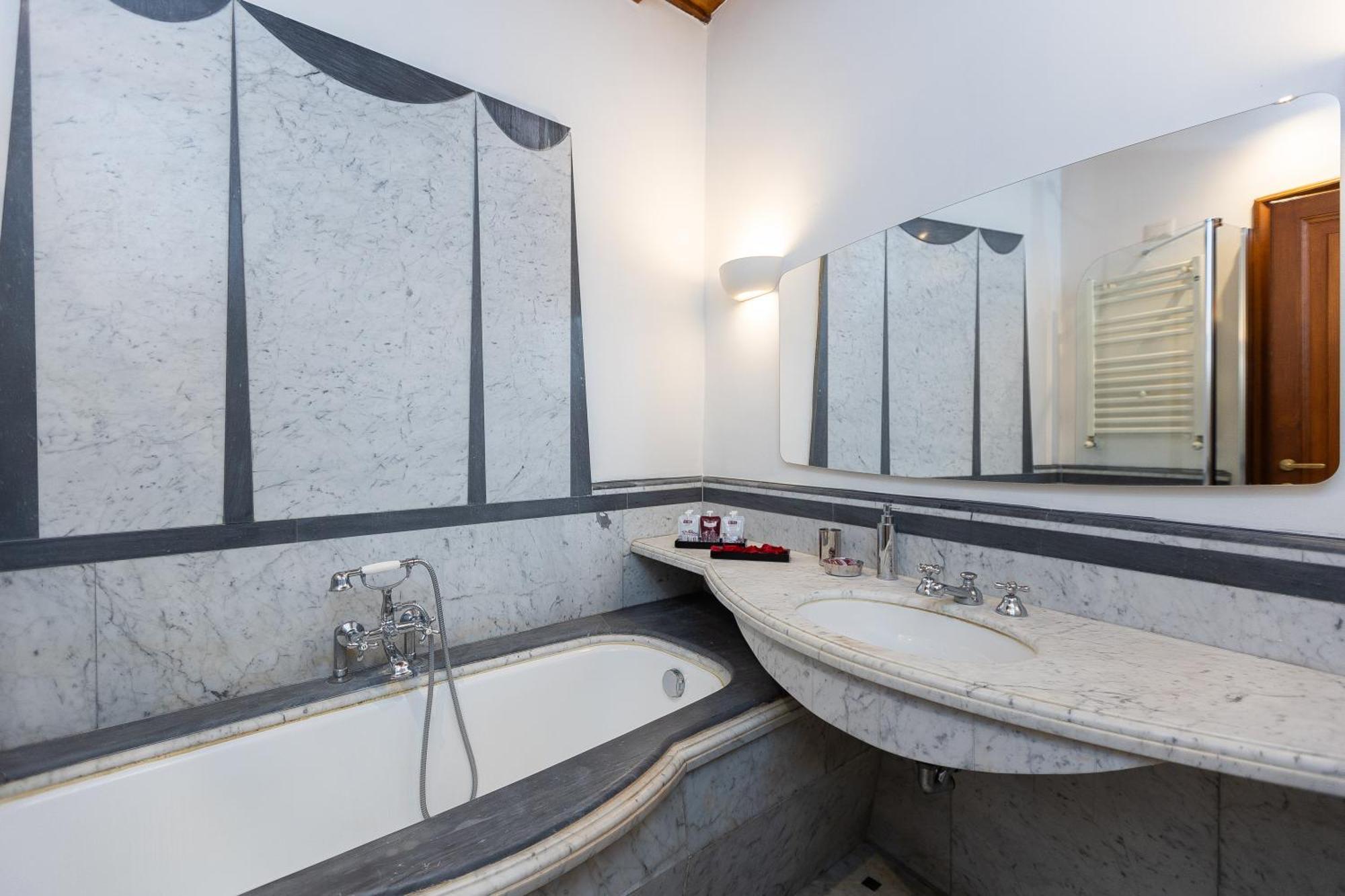Timeroma Suites Buitenkant foto